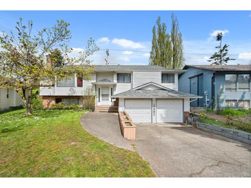 9507 204b Street, Langley, BC, V1M1Y9 | Card Image