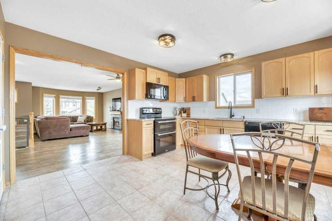 135 Hillcrest Boulevard, House other with 4 bedrooms, 3 bathrooms and 4 parking in Strathmore AB | Image 23