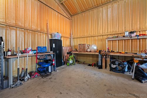 986 N 4430 Rd, Valliant, OK, 74764-5375 | Card Image