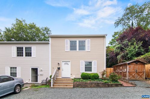 612 Brown St, Charlottesville, VA, 22903 | Card Image