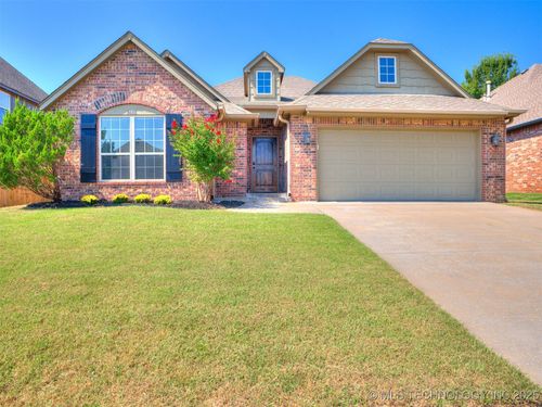 3600 S 16th St, Broken Arrow, OK, 74012-1806 | Card Image