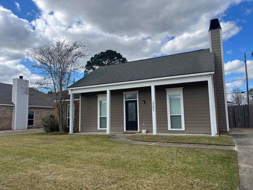 17653 Nine Oaks Ave, Baton Rouge, LA, 70817-7362 | Card Image