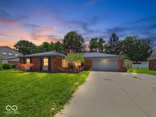 1727 Oakwood Dr, Anderson, IN, 46011-1030 | Card Image