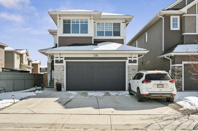 236 Red Sky Terrace Ne, Home with 6 bedrooms, 4 bathrooms and 4 parking in Calgary AB | Image 2