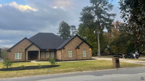 114 Hampton Pt, Warner Robins, GA, 31088-7560 | Card Image