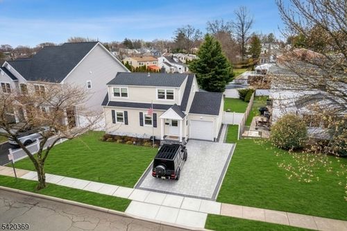 138 Merrill Rd, Clifton, NJ, 07012-1640 | Card Image