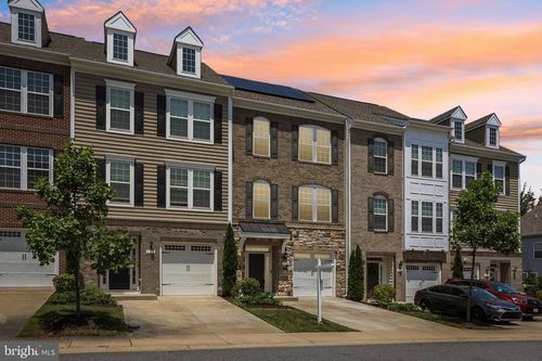 9114 Deer Meadow Ln, UPPER MARLBORO, MD, 20772-2559 | Card Image