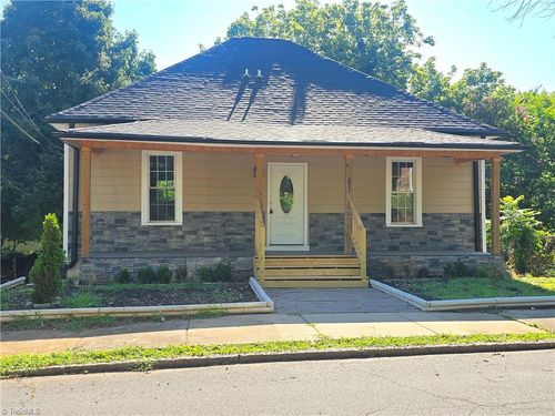 621 Mulberry St, Winston-Salem, NC, 27101-5142 | Card Image