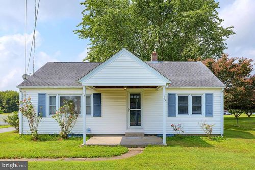 13 Thorn St, MAGNOLIA, DE, 19962-6207 | Card Image