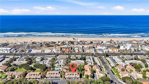 70-16971 Bluewater Ln, Huntington Beach, CA, 92649-2928 | Card Image
