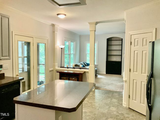 Kitchen | Image 23