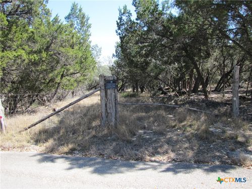 678 Cannan Rd, Canyon Lake, TX, 78133-6248 | Card Image