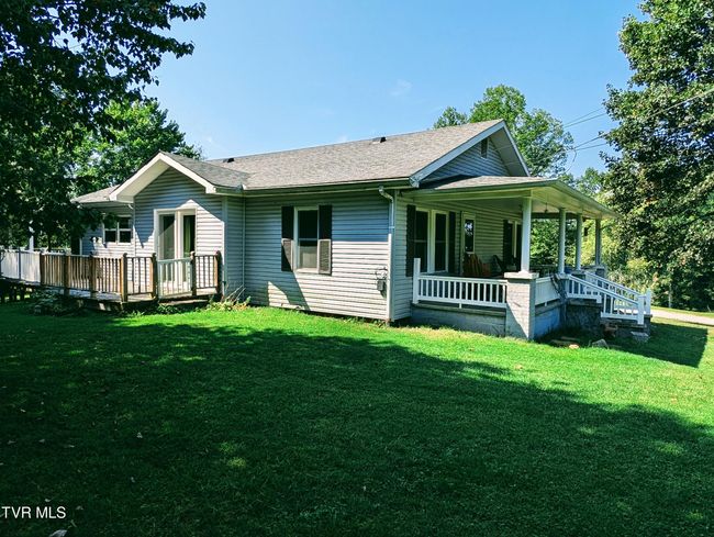 2509 Dc Caney Ridge Rd, House other with 3 bedrooms, 2 bathrooms and null parking in Clintwood VA | Image 25