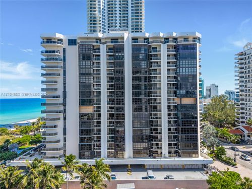 703-6423 Collins Ave, Miami Beach, FL, 33141-4641 | Card Image
