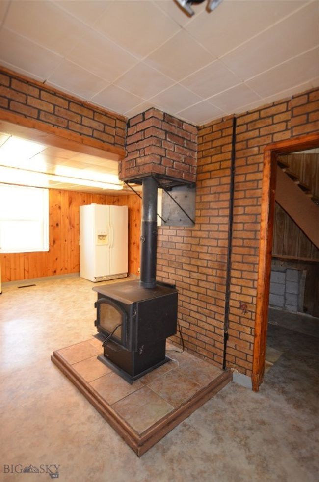 Newer wood fireplace | Image 15
