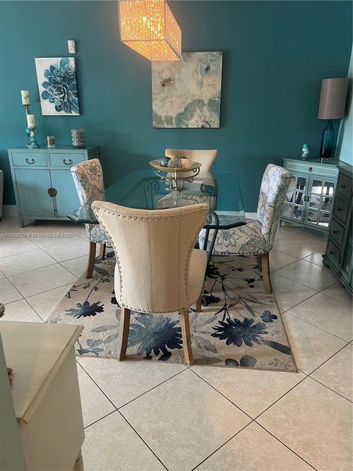 apt-212d-8335 Sw 72nd Ave, Miami, FL, 33143-7684 | Card Image