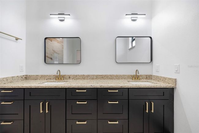 8421 Marlanas Pl, House other with 5 bedrooms, 3 bathrooms and null parking in Tampa FL | Image 19