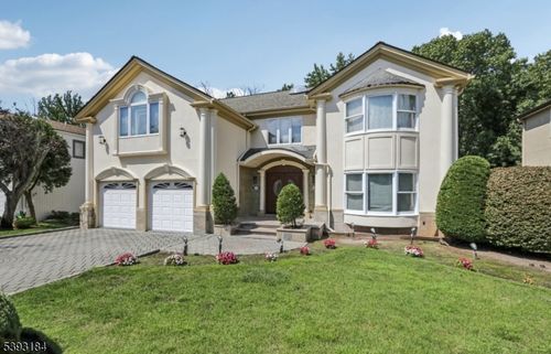 12 Summit St, Englewood Cliffs, NJ, 07632-1444 | Card Image