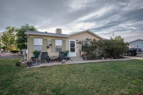 1211 Haystack Rd, Montrose, CO, 81401-6320 | Card Image