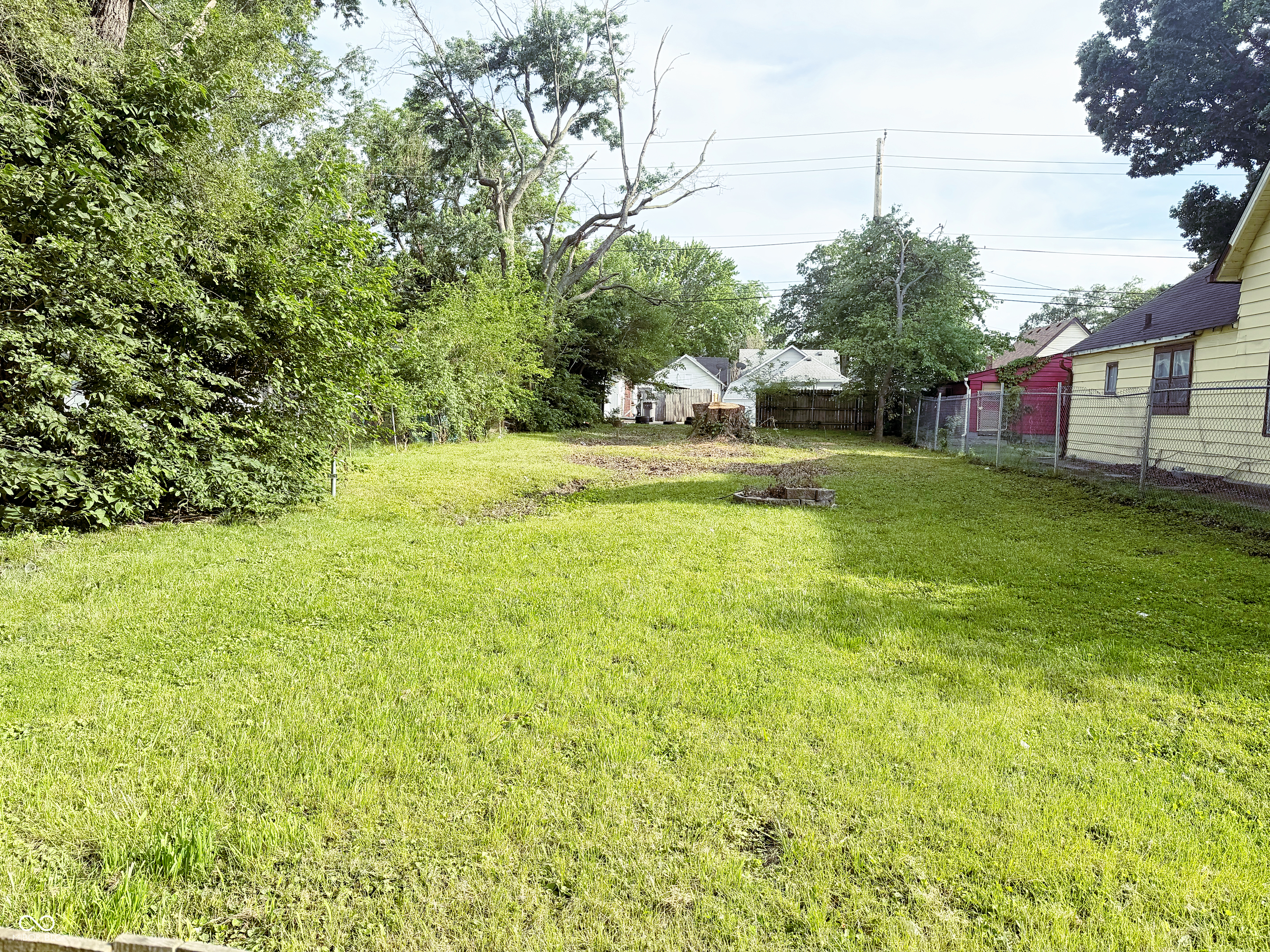 Land in Indianapolis 2