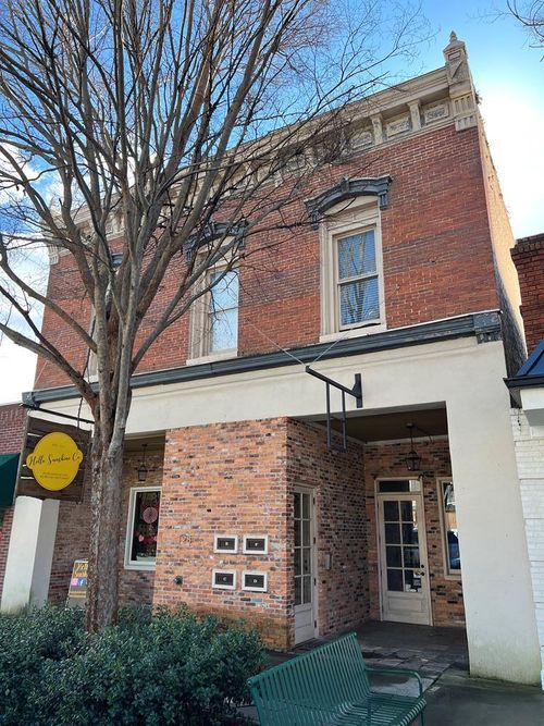apt-e-128 W Jackson St, Dublin, GA, 31021-2120 | Card Image