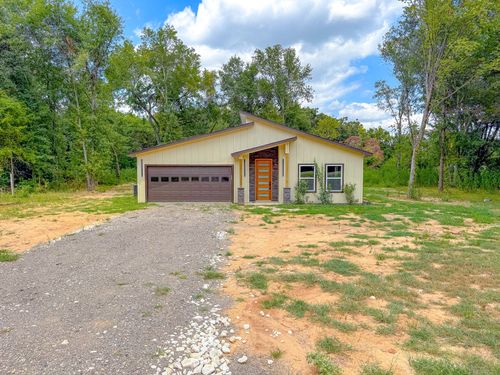 228 Fm 27 W, Fairfield, TX, 75840-5132 | Card Image