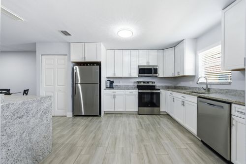 586 Laconia Circle, Lake Worth, FL, 33467 | Card Image