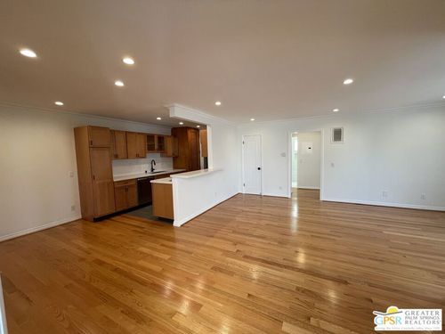 apt-1-1104 Masselin Ave, Los Angeles, CA, 90019-2560 | Card Image