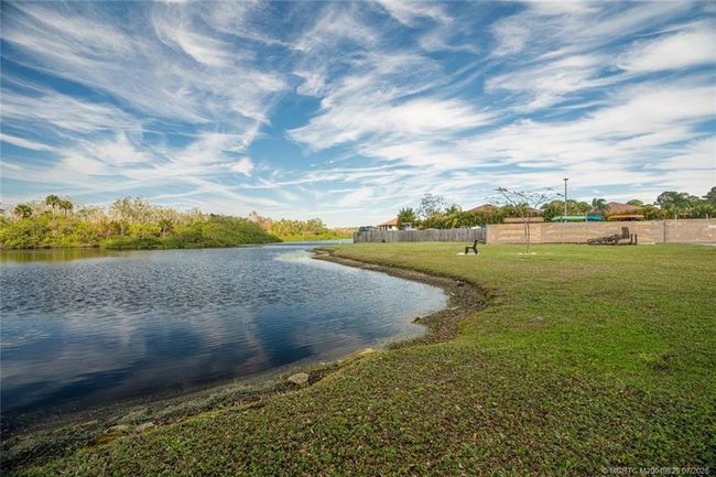 APT-207 - 450 South River Dr, Condo with 2 bedrooms, 2 bathrooms and null parking in Stuart FL | Image 35