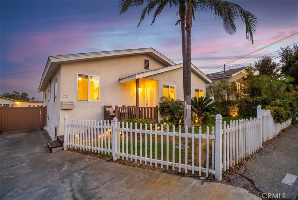 Residential Lease in Redondo Beach 4