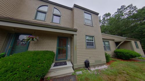 unit-308-1465 Hooksett Rd, Hooksett, NH, 03106-1831 | Card Image