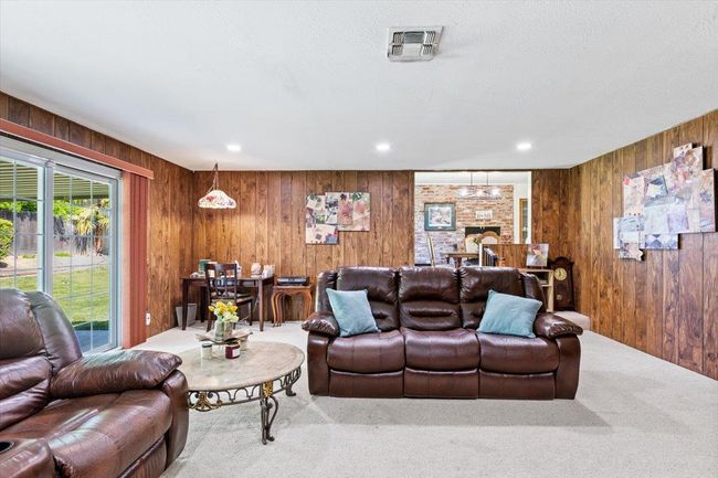 4939 Brookglen Way, House other with 3 bedrooms, 2 bathrooms and null parking in Carmichael CA | Image 17