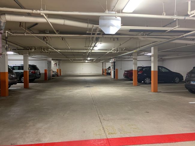 D301 - 1910 Chestnut Ave, Condo with 3 bedrooms, 2 bathrooms and 2 parking in Glenview IL | Image 16