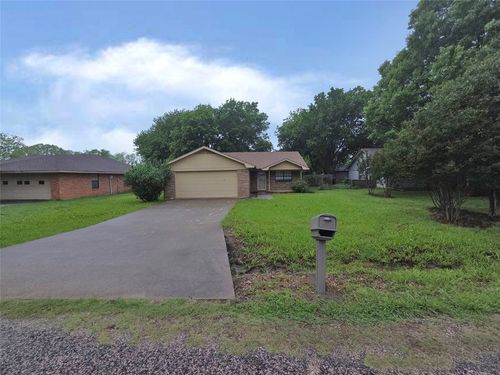 108 S Florence St, Tioga, TX, 76271-3651 | Card Image