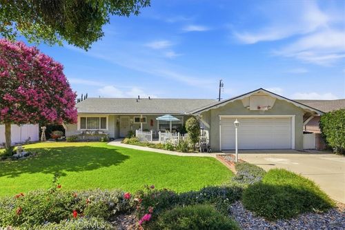614 Azure Ct, Upland, CA, 91786-7107 | Card Image