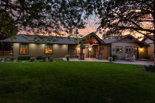 4101 Nw 21st St, Redmond, OR, 97756-8510 | Card Image