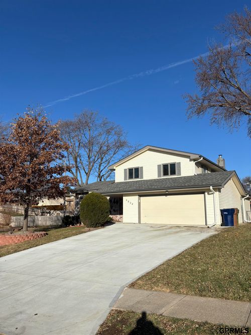 4824 Glasgow Ave, Omaha, NE, 68157-2427 | Card Image