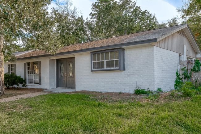 23131 Earlmist Dr, House other with 3 bedrooms, 2 bathrooms and 3 parking in Spring TX | Image 6