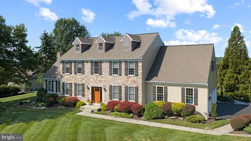 3821 Fountain Cir, FOUNTAINVILLE, PA, 18923-9636 | Card Image
