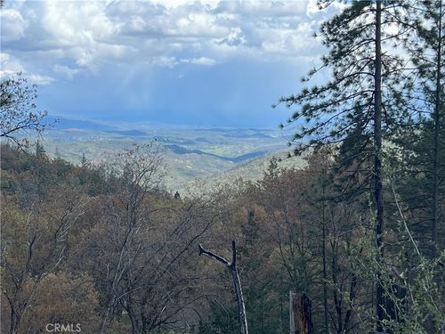 11256 Loch Lomond Rd, Loch Lomond, CA, 95461-9739 | Card Image