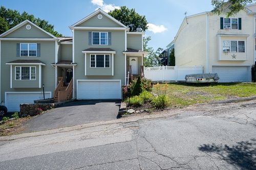 a-14 Mount Vernon St, Worcester, MA, 01605 | Card Image