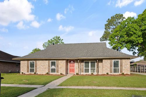 3441 Lava Beds Dr, Baton Rouge, LA, 70814-5230 | Card Image