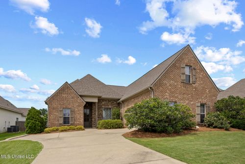 133 Sweetbriar Dr, Canton, MS, 39046-8048 | Card Image