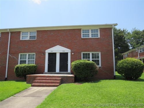 1942 King George Dr, Fayetteville, NC, 28303-3898 | Card Image