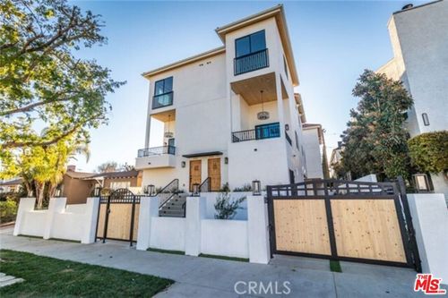5323 Ben Ave, Valley Village, CA, 91607-4106 | Card Image