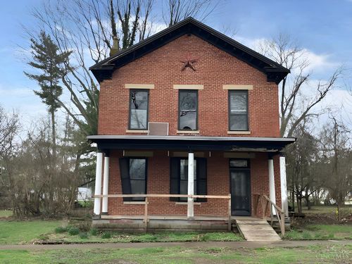 208 Main St, Higginsport, OH, 45131-3502 | Card Image