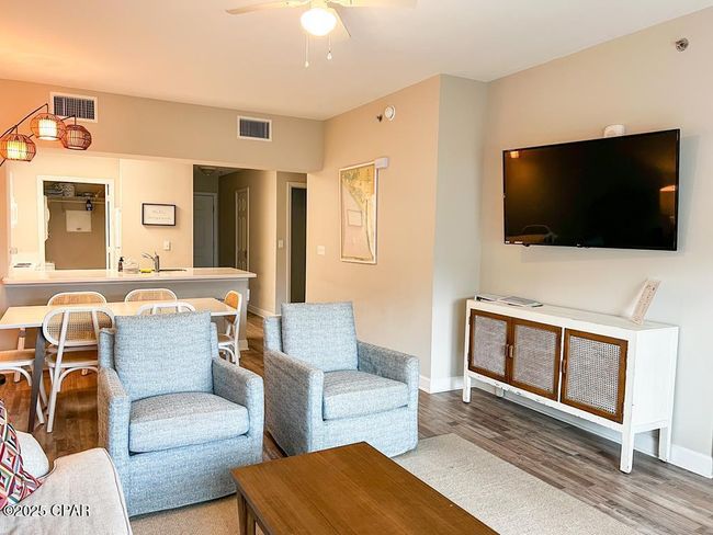 UNIT-109 - 3300 Highway 98, Condo with 2 bedrooms, 2 bathrooms and null parking in Mexico Beach FL | Image 12