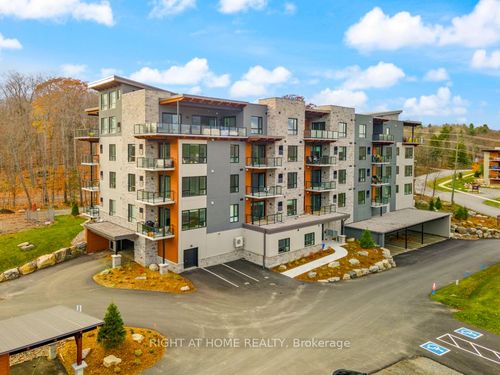 107-18 Campus Trail, Huntsville, ON, P1H0K2 | Card Image
