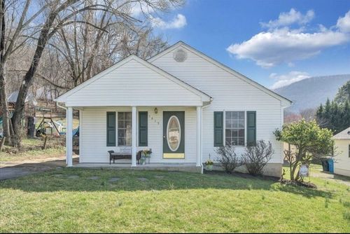 1415 Eanes Rd Se, Roanoke, VA, 24014-5805 | Card Image