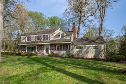 16 Crestview Ter, Morristown, NJ, 07960-6138 | Card Image